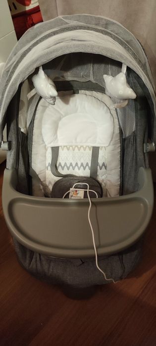 Електрогойдалка, заколисуючий центр Mastela