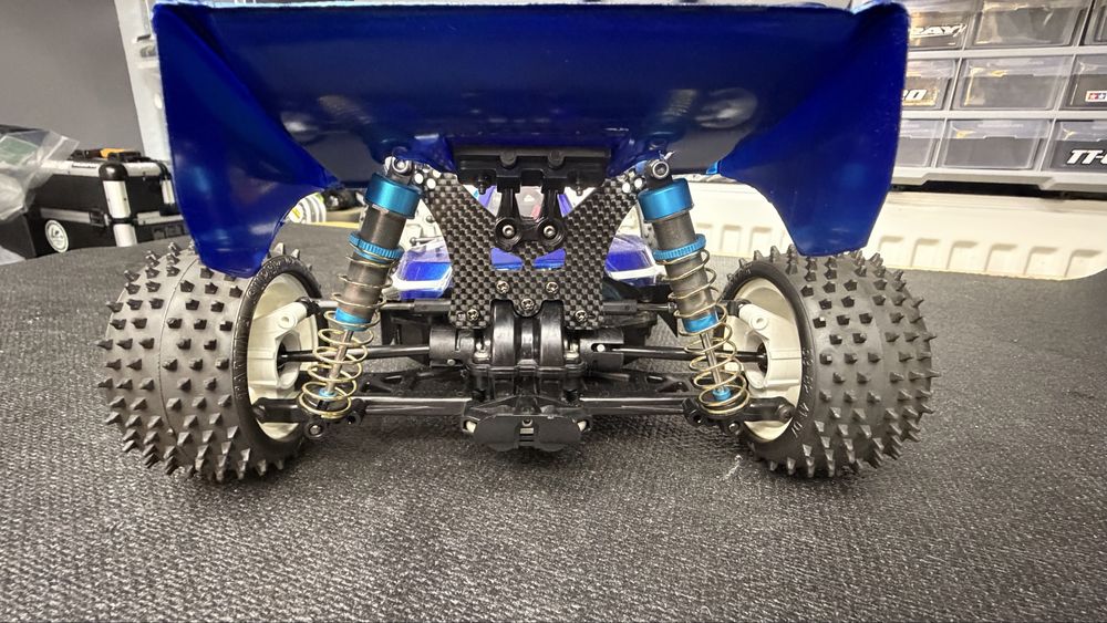 Model RC Tamiya TT02B