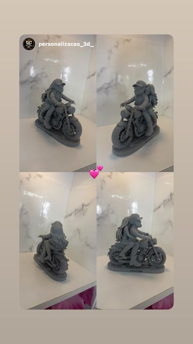 Casal de motoqueiro