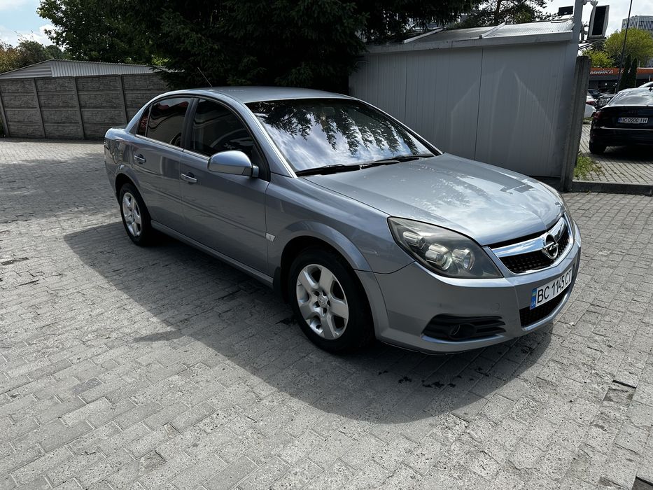 Продам опель векста с 2008р 1,9 дизель 150кс