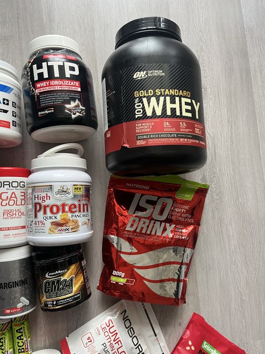 Спортивне харчування та добавки: протеїн, BCAA, передтрен, вітаміни