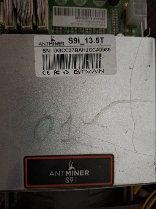 Antminer S9 + s9i + 2 power supply APW3++64738687654401121