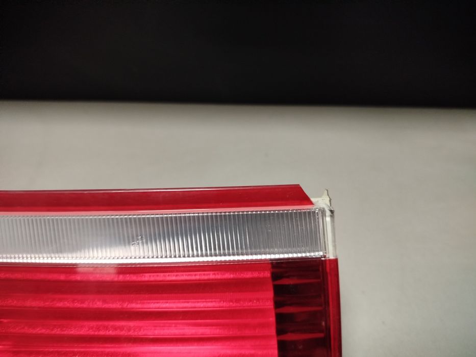 Фонарь задній правий в кришку багажника фара задня фонар бмв x5 e70