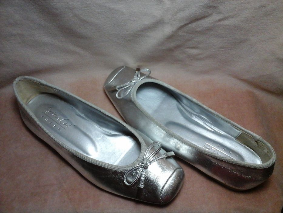 Серебристые балетки балеринки