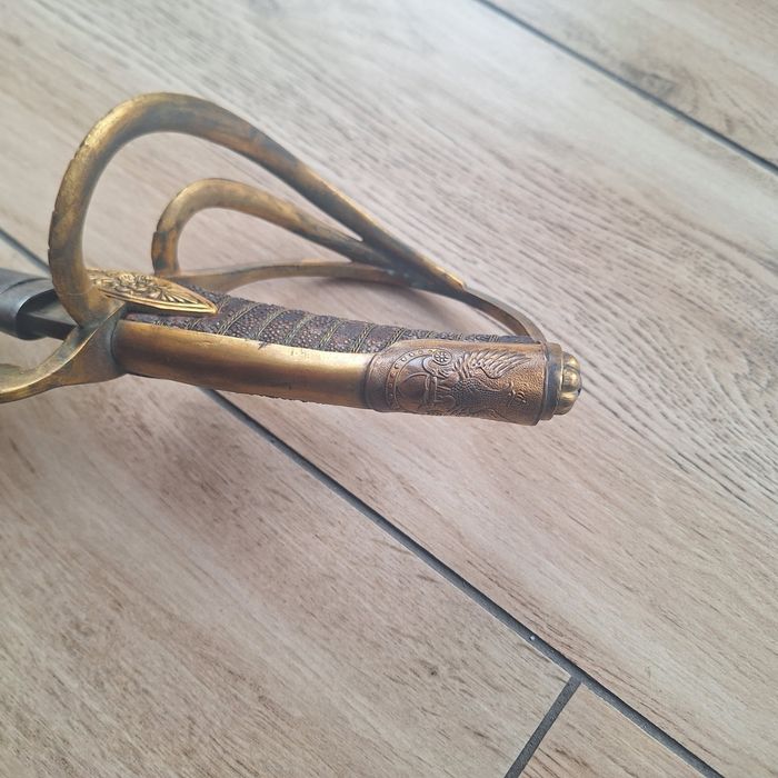 Szabla wz. 17 sygnowana