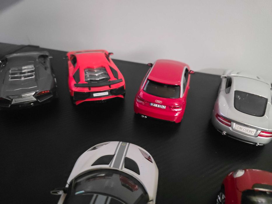 Modele samochodow skala 1:24 OPIS!!!