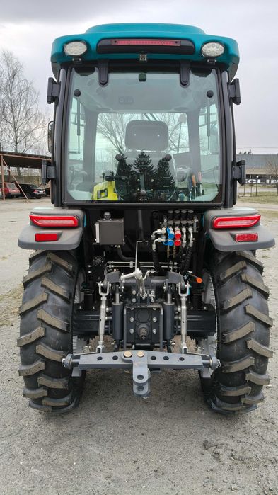Трактор BULAT TE504R з кабіною Булат 504 з кондиціонером передні  гідровиходи