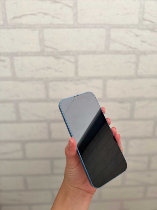 Продам iPhone 13, 128 ГБ, відмінний стан