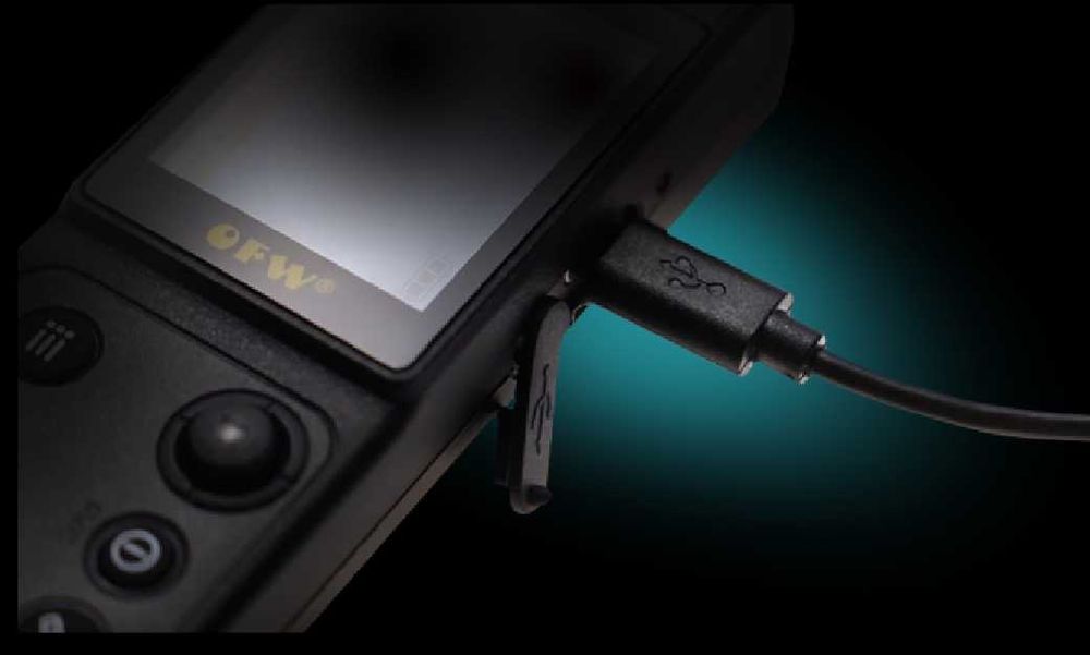 OFW FWV-100-v10, оптичний рефлектометр до 20км