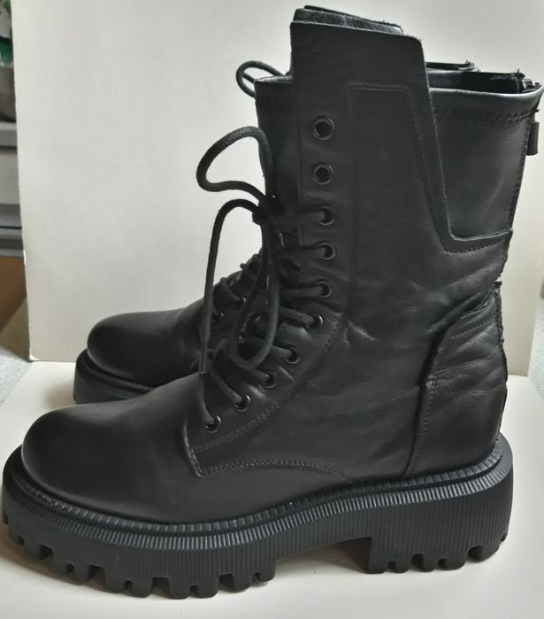 Ботинки женские высокие модные Estro