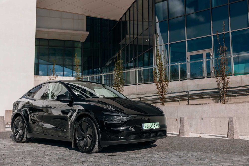 Wynajem Challenger / wypożyczalnia samochodów Rzeszów Krosno Solina