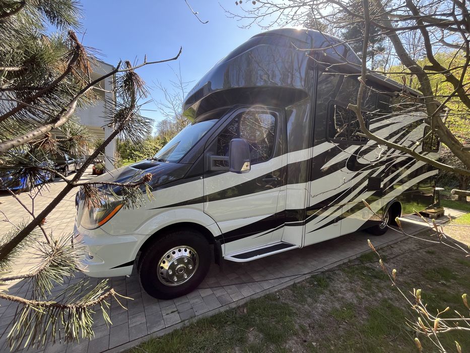 Mercedes Sprinter 3.0  Kamper Tiffin 2018