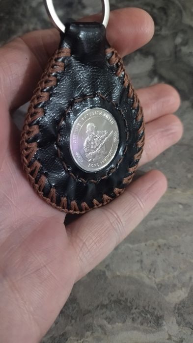 Брелок ДСНС із шкіри