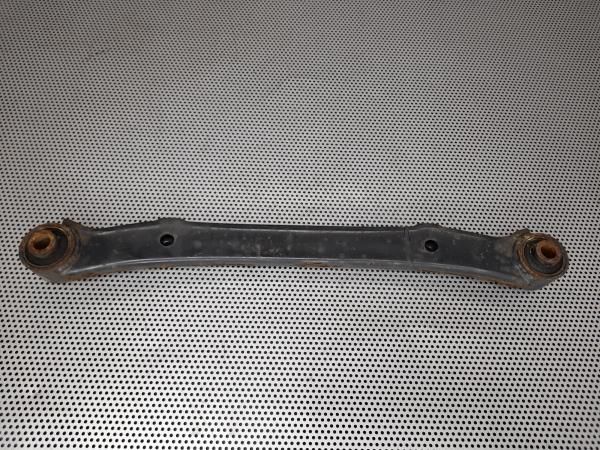 Braço de suspensão trás esquerdo KIA Ceed (ED)