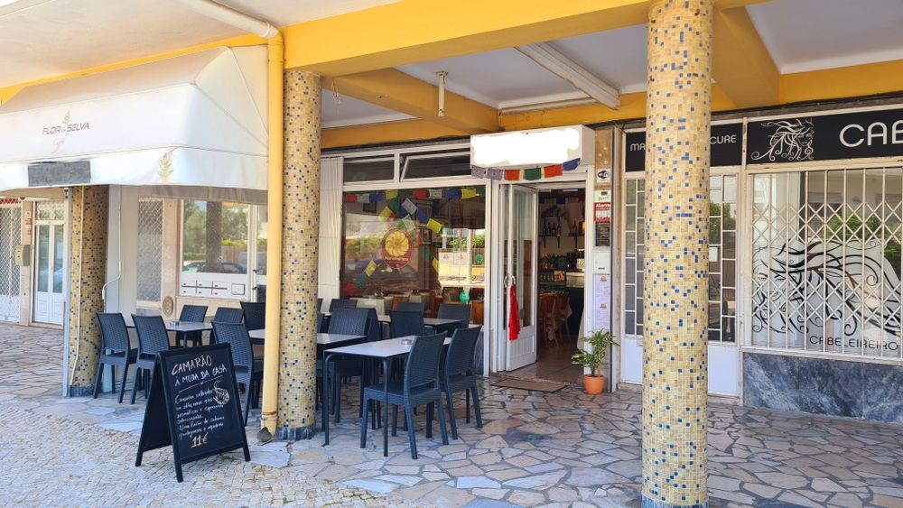 Trespasse De Restaurante - Carcavelos