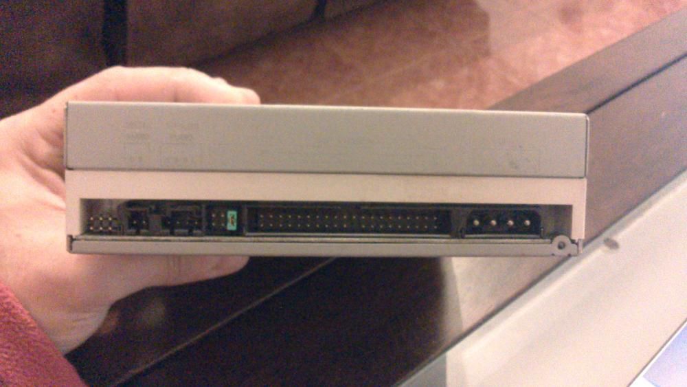 Leitor/Gravador DVDRW64738352446081122