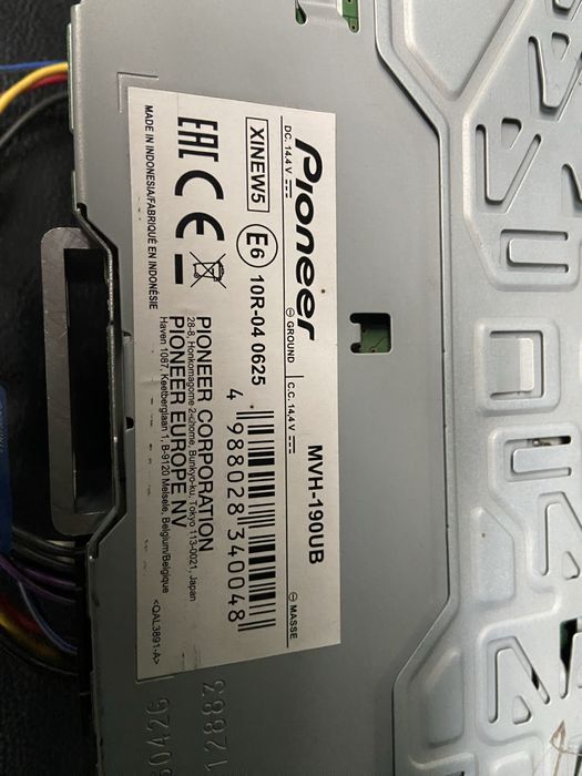 Radio  pioneer  com entrada usb