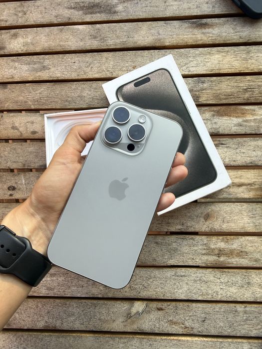 iPhone 15 Pro - 256GB | Titanium Natural