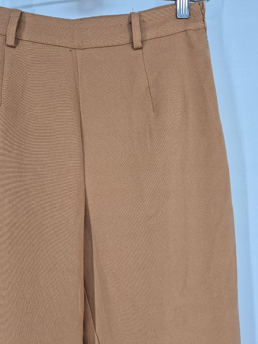 Spodnie cygaretki materiałowe Missguided 36 S 8