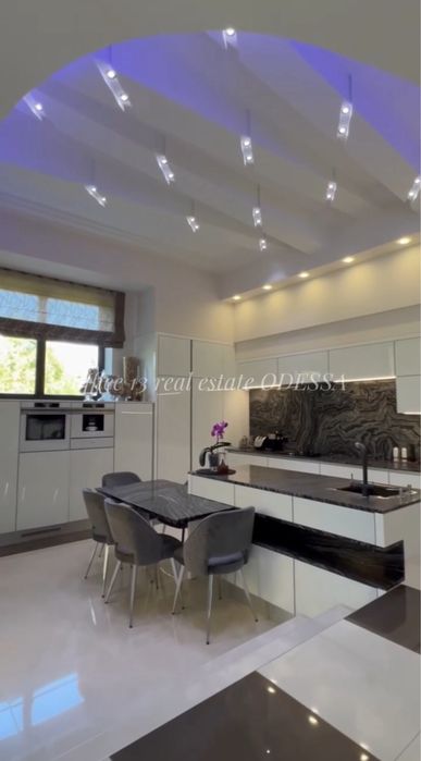 Сдам элитный дом в Одессе у моря .Закрытый кооператив