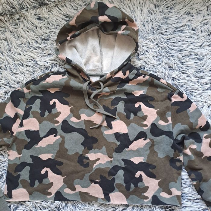 Krótka bluza moro H&M rozmiar S