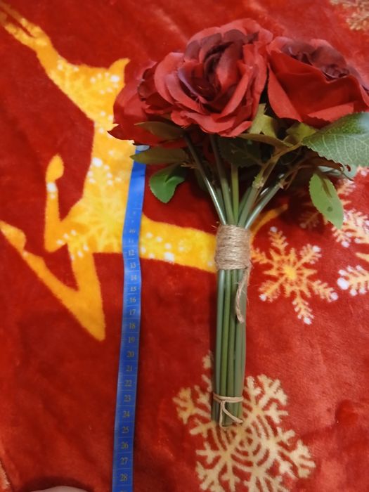 Sztuczne kwiaty róże 25cm długości