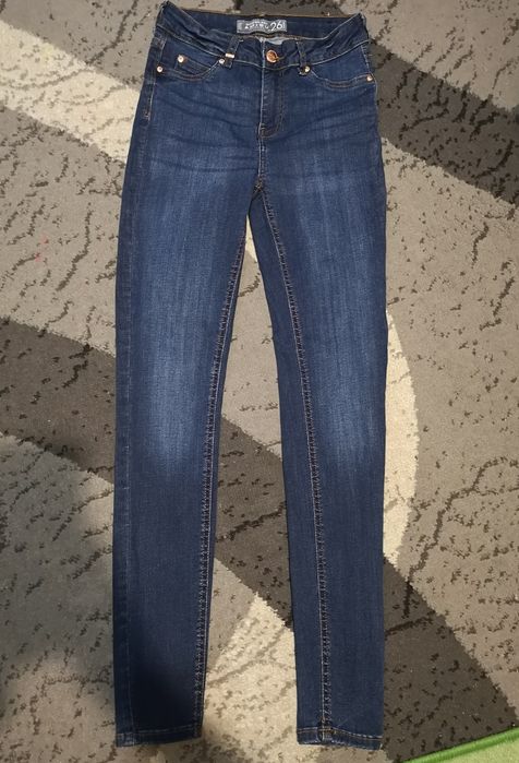 Spodnie jeansowe 26