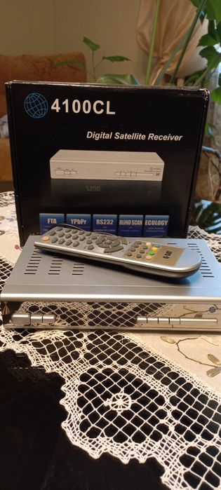DVDплеєр з караоке,магнітофони,VIDEOмагнітофон,Т2плеєр.