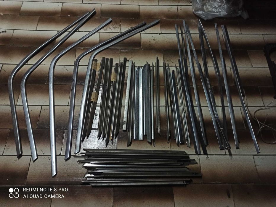 Fiat 125 P Listwy  drzwi rarytas