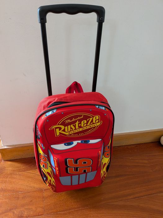 Mochila do Faísca com rodinhas