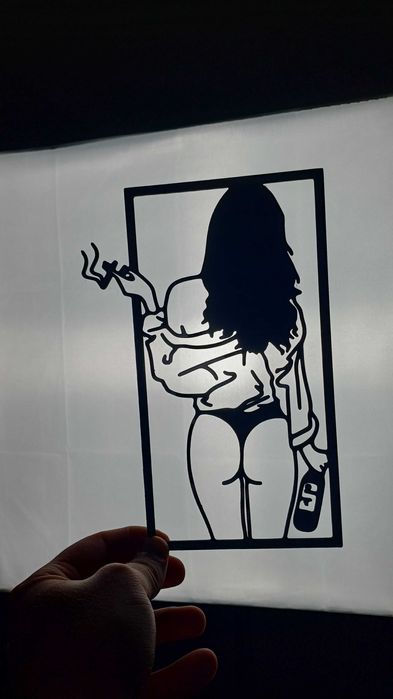 Wall Art – Woman & Wine (Preto Matte)