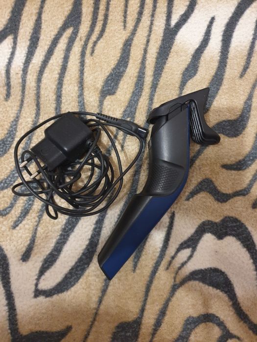 Машинка для стрижки Phillips  hc350505