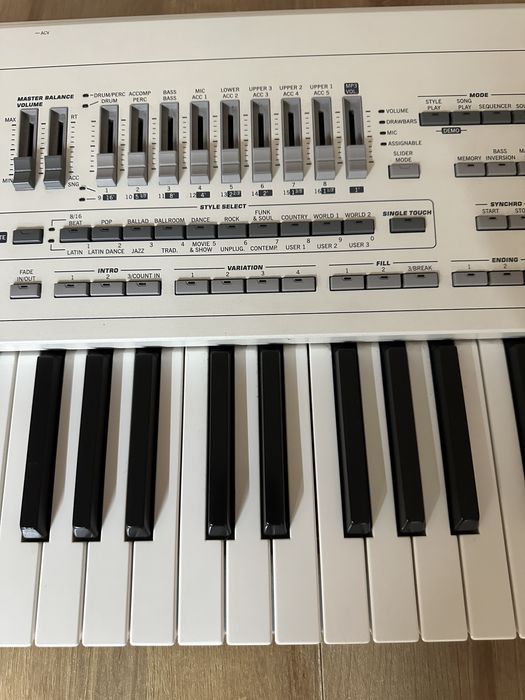 korg b2 - Купити музичні інструменти - Ціна на OLX.ua