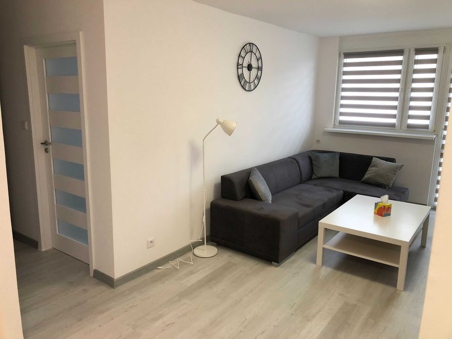 Wynajmę dwupokojowe mieszkanie 36m2 w Rawiczu - mały czynsz