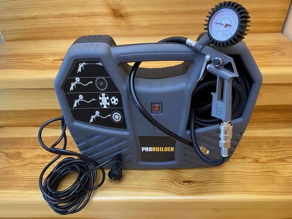 Компресор PRO BUILDER 220-240V // 1100W // 8 bar