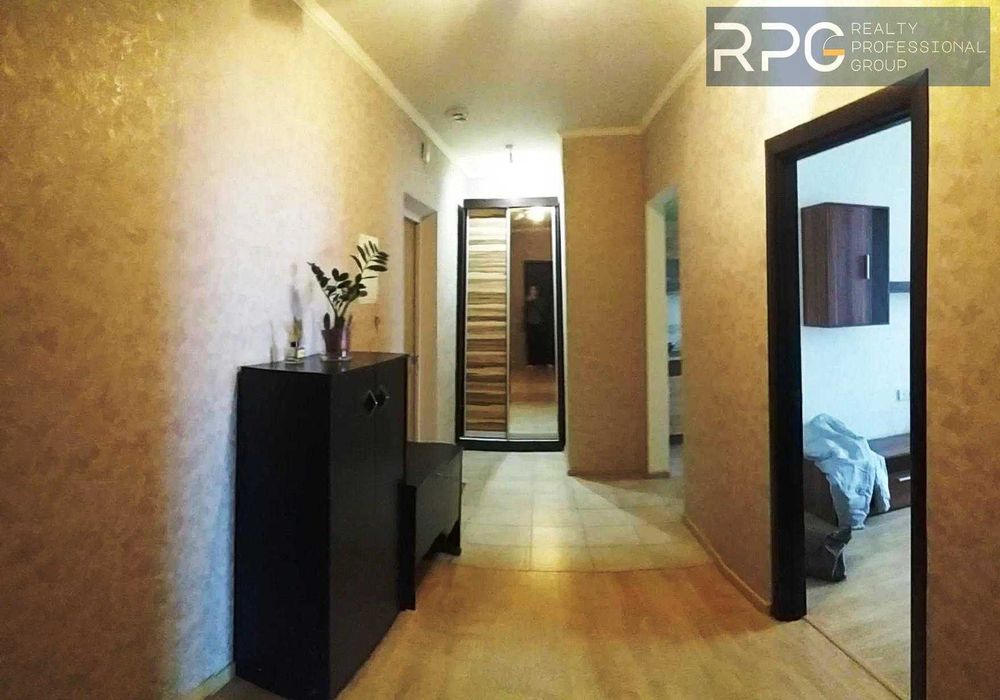 Продається простора 2-кімнатна квартира Богатирська ОБОЛОНСЬКИЙ РАЙОН