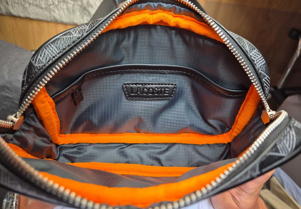 Bolsa de Cintura LACOSTE The Blend - Preta - nova