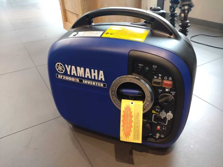 Yamaha EF2000iS Generator