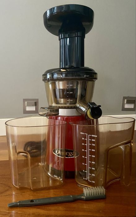 Wyciskarka wolnoobrotowa Omega VRT352FR - stan ideslny