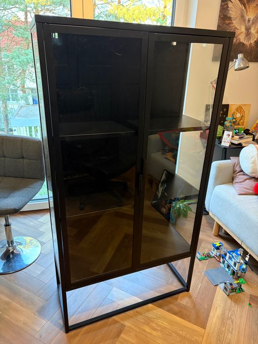 Witryna czarna metal szkło