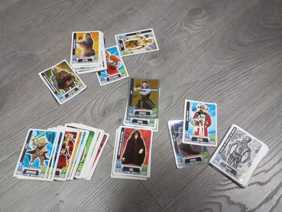 Cartas TOPPS STAR WARS E YU GI OH