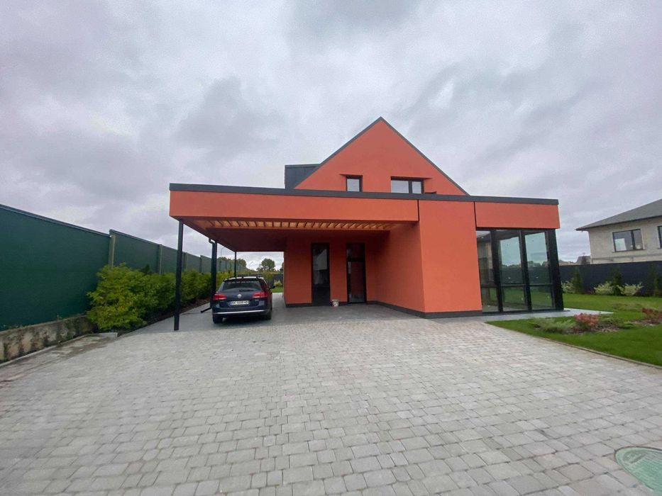 Продам Современый Дом в коттеджном городке Green Town .