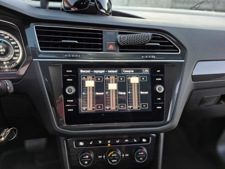 Фольксваген  Тігуан 2.0 дизель