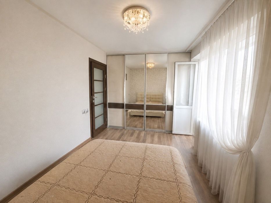 Продаж 3 кімнатної квартири