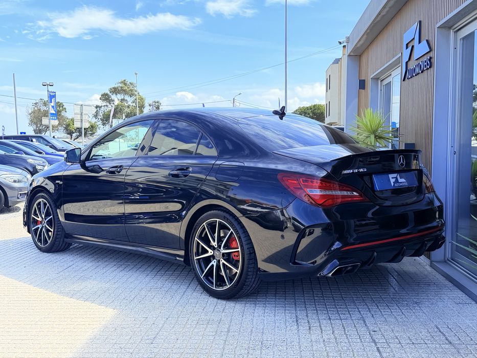 Mercedes CLA 45 AMG 381cv