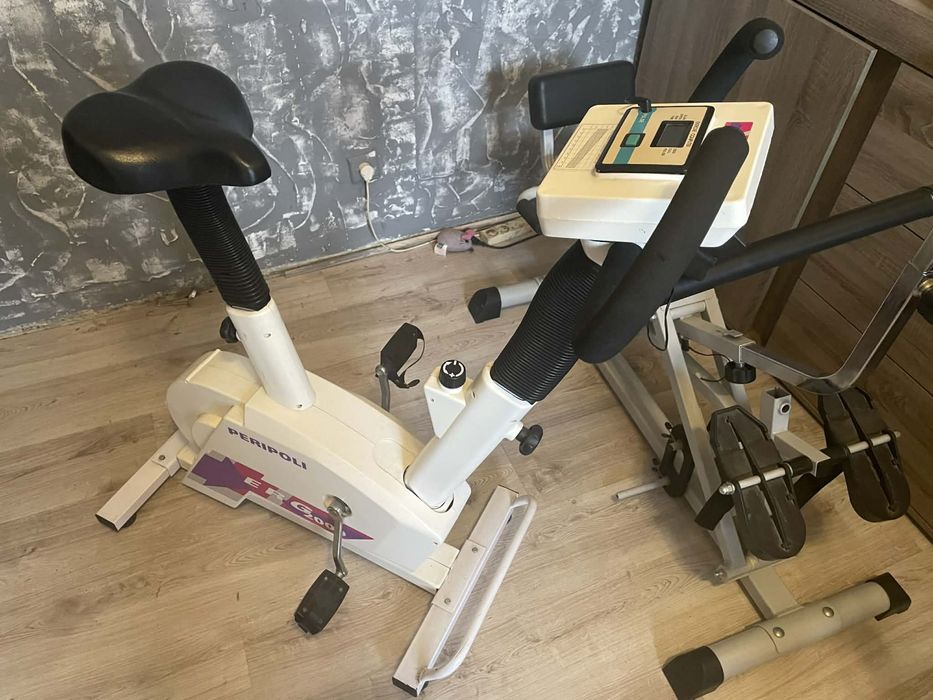 stacjonarny rower treningowy marki Peripoli model Erg 200.
