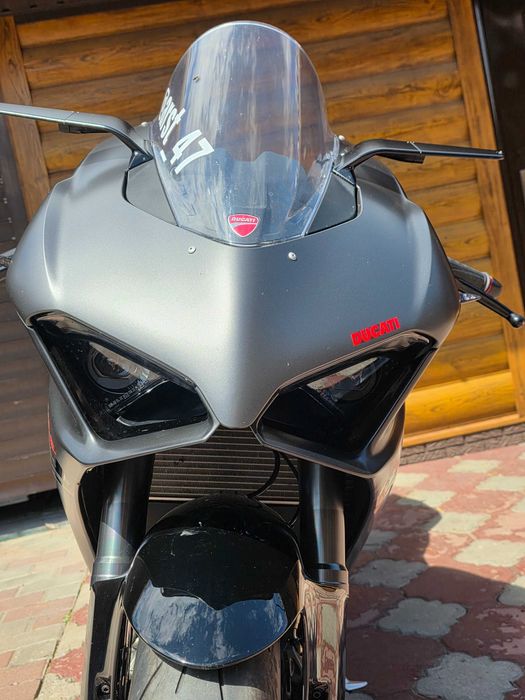 Ducati Panigale v2 2024