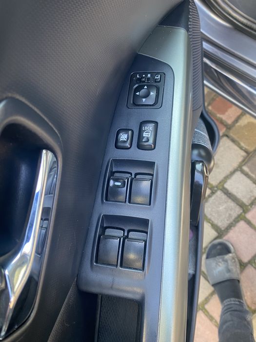 Продам сімейний автомобіль “ Citroën C-Crosser” 2008