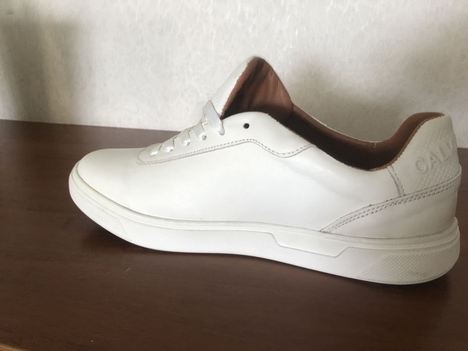 Продам кросовки