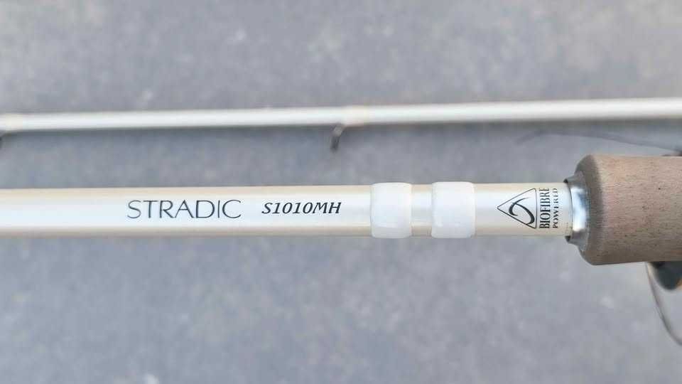Cana spinning Shimano Stradic S1010MH com carreto Shimano Stradic